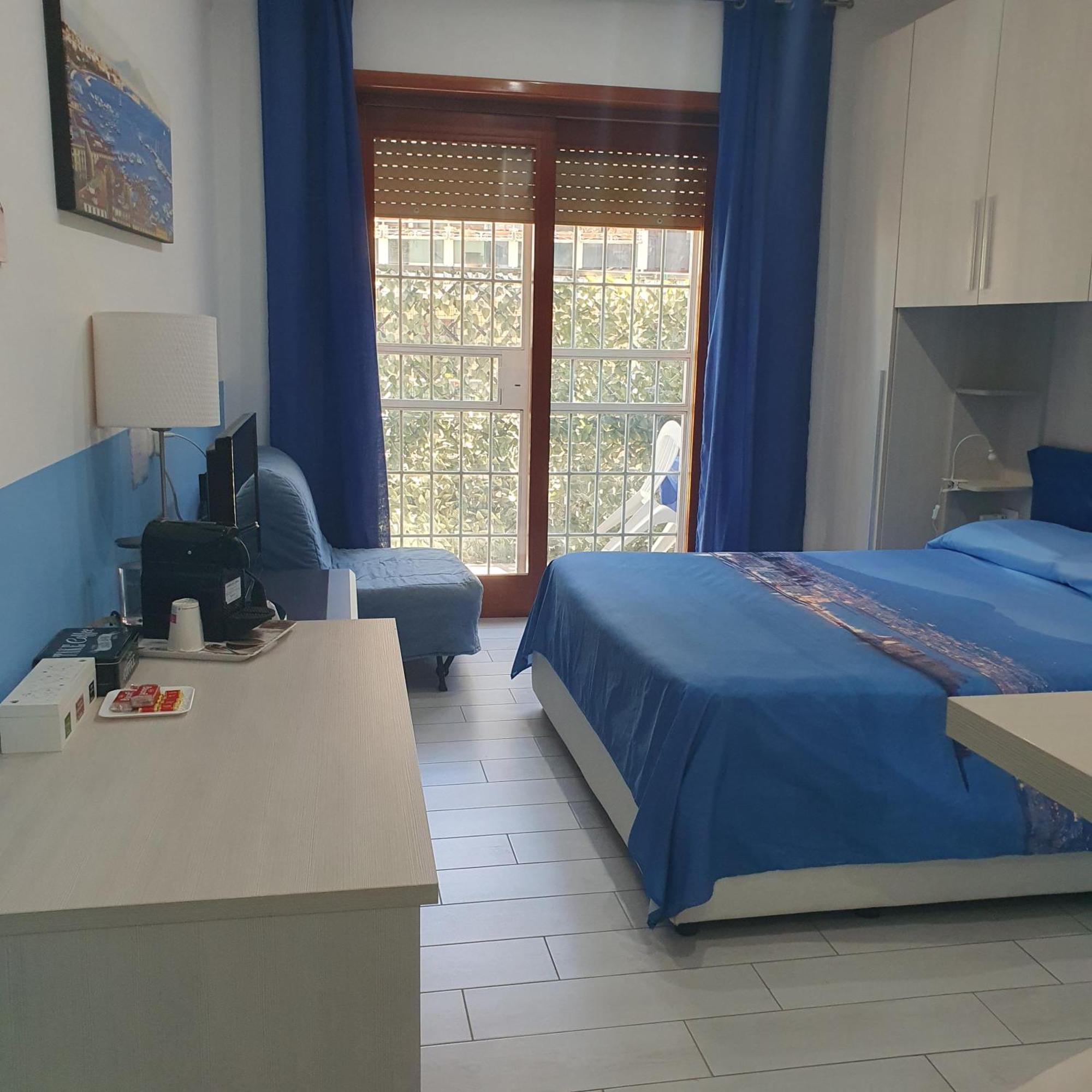 Casa Sant'Elmo 21 Bed and Breakfast Napoli Eksteriør billede